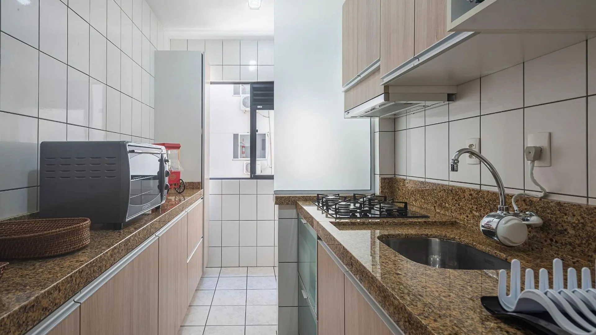 Apartman Slns043 - Ape 2Q+2Wc Em Localizacao Privilegiada Balneário Camboriú
