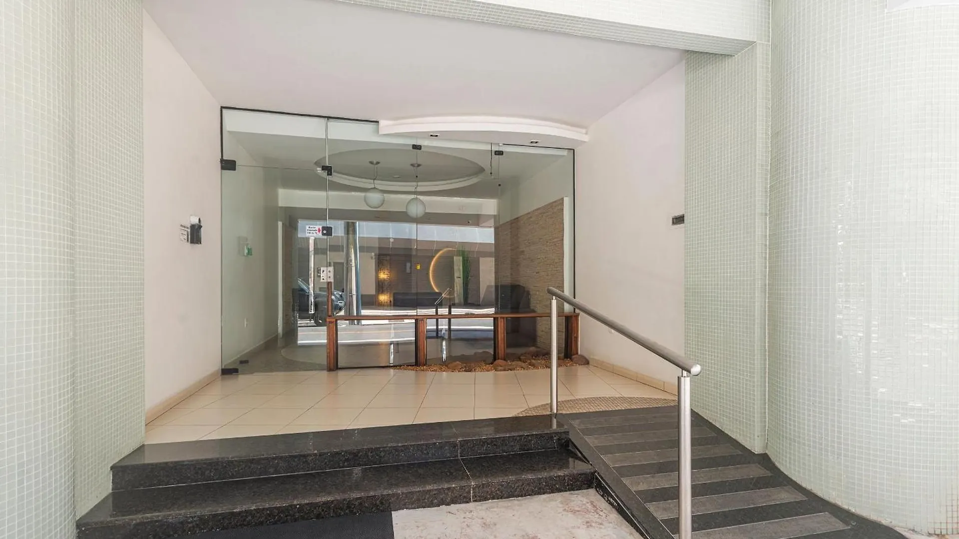 Apartman Slns043 - Ape 2Q+2Wc Em Localizacao Privilegiada Balneário Camboriú Brazília