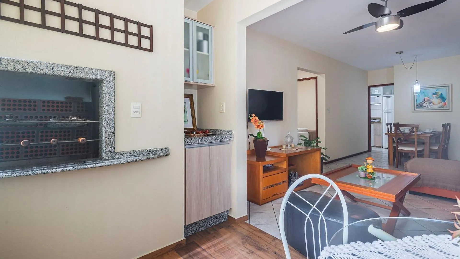 Apartman Slns043 - Ape 2Q+2Wc Em Localizacao Privilegiada Balneário Camboriú